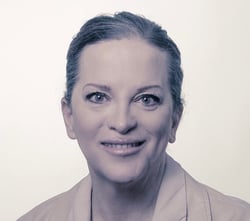 Susan Beebe Headshot