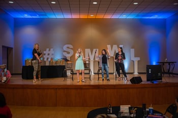 Sarah Kelsey on stage at SMWL21