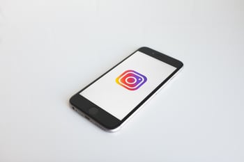 Instagram logo-1