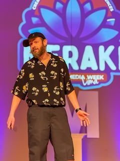 smwl-speaker-george